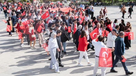 Selçuk Üniversitesinde ‘Cumhuriyetimizin 100. Yılı Yürüyüşü’ düzenlendi